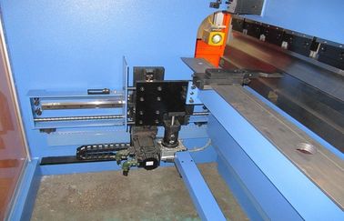 Hohe Leistungsfähigkeit CNC hydraulische 3mm 100 Tonnen-Presse-Bremse u. verbiegende Maschine