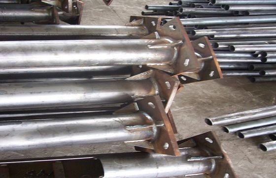 Automatische Schweißmaschine für die Schweißung von Bausteinen für konische Lichtsäulen, hohe Masten, Monopole
