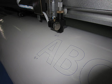 Vinylschneiderplotter Schaffung Pcut CT630H mit Laser-Punkt und Konturnausschnitt arbeiten