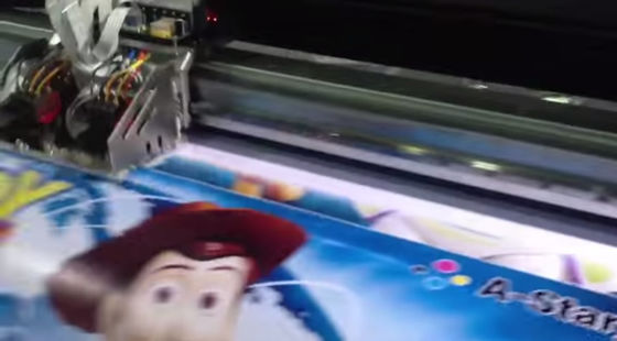 Schreibkopf A-Starjet 3pcs DX7, 1800mm löslicher Drucker großen Formats für die Werbung, CER